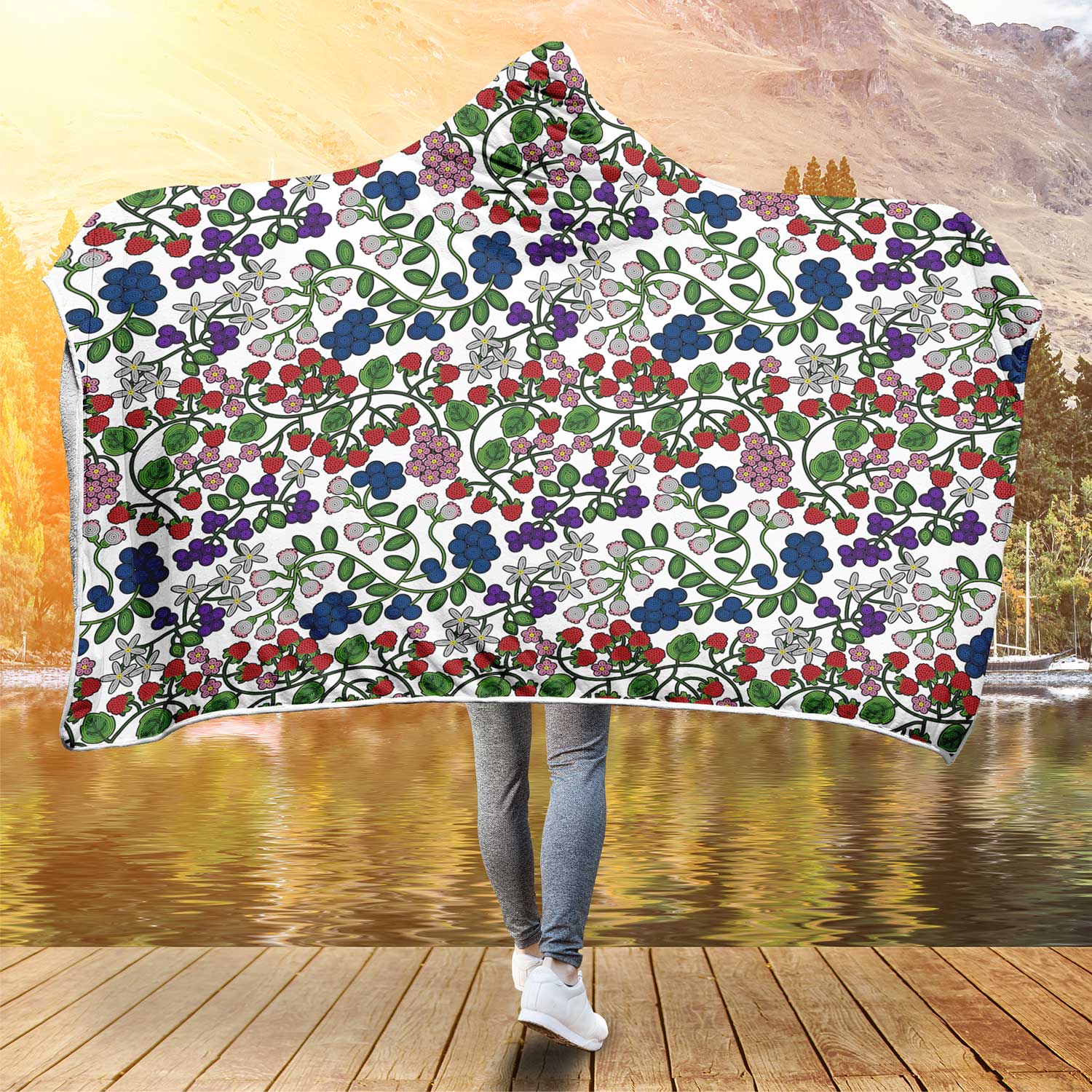 Takwakin Harvest White Hooded Blanket