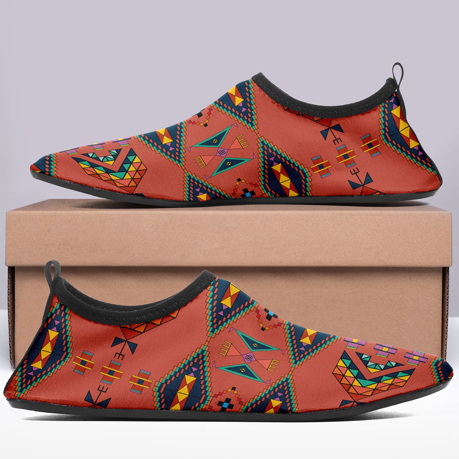 Travois Tipi Canyon Earth Kid's Sockamoccs Slip On Shoes