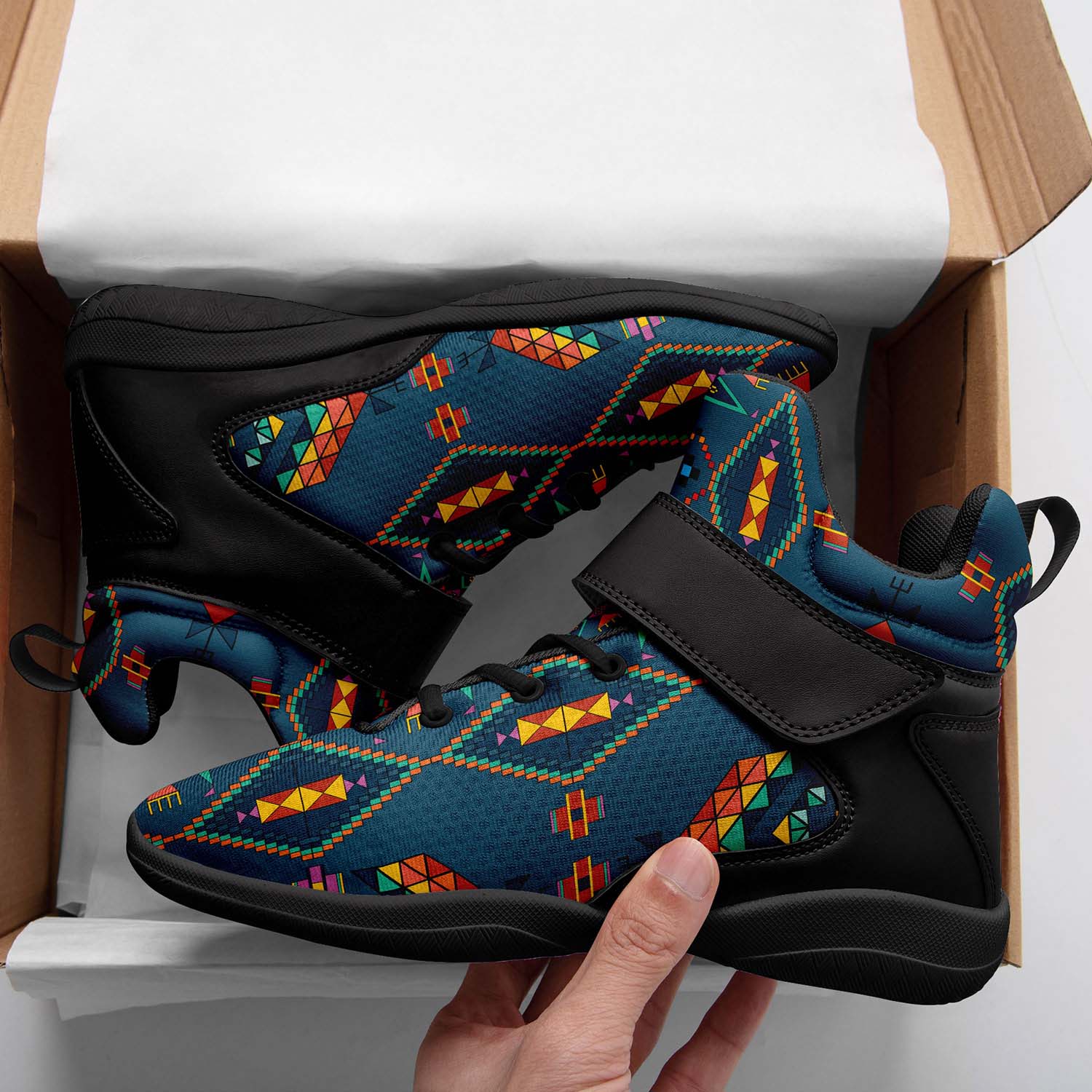 Travois Tipi Deep Lake Ipottaa Basketball / Sport High Top Shoes - Black Sole