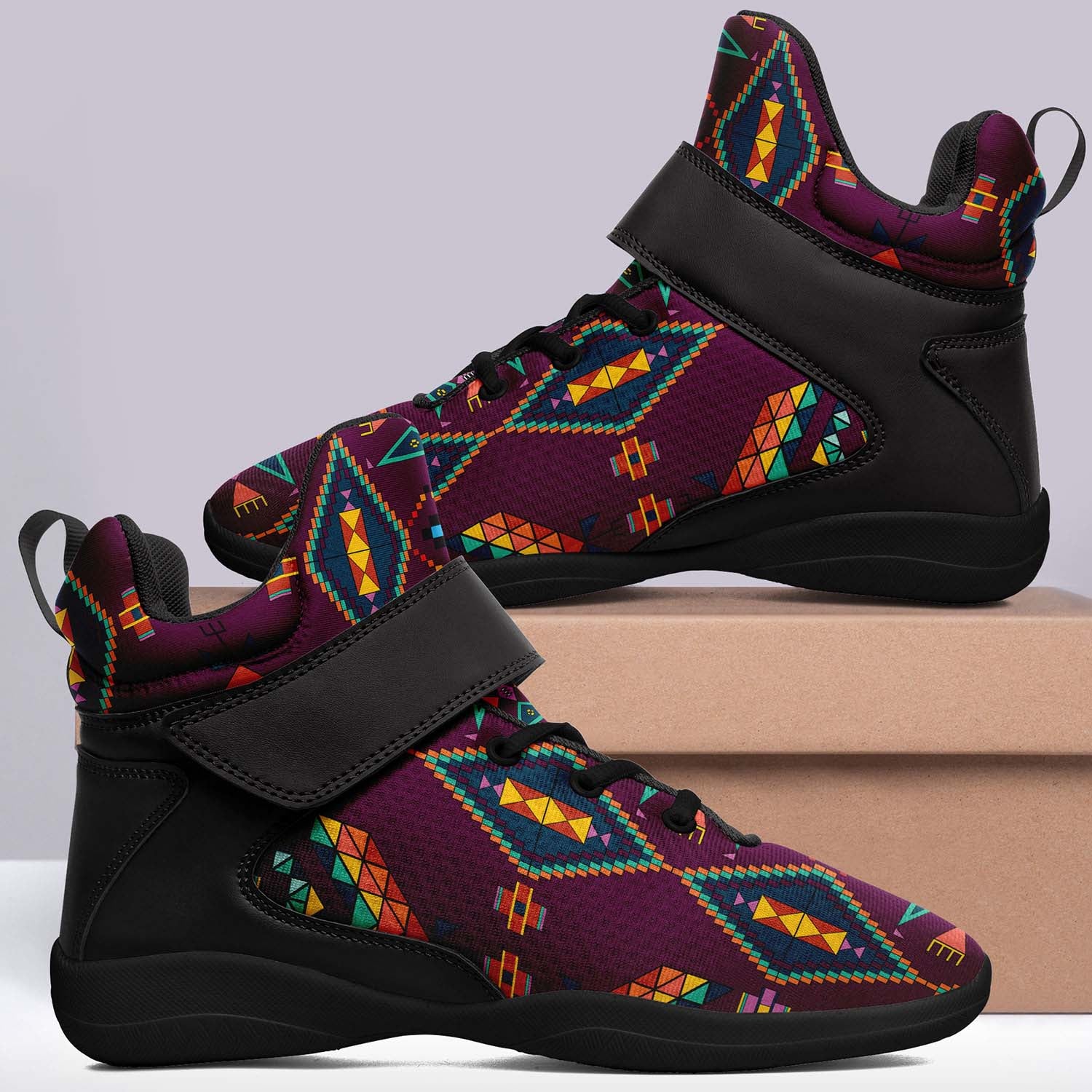 Travois Tipi Berry Ipottaa Basketball / Sport High Top Shoes - Black Sole
