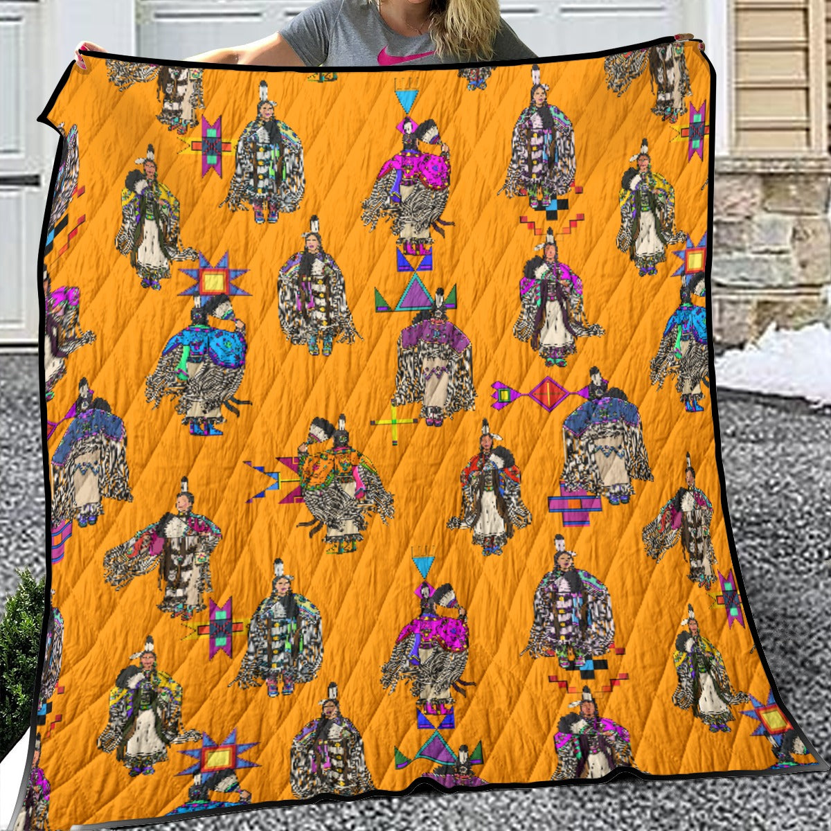 Women's Tradish Dancers Orange Lightweight & Breathable Quilt With Edge-wrapping Strips