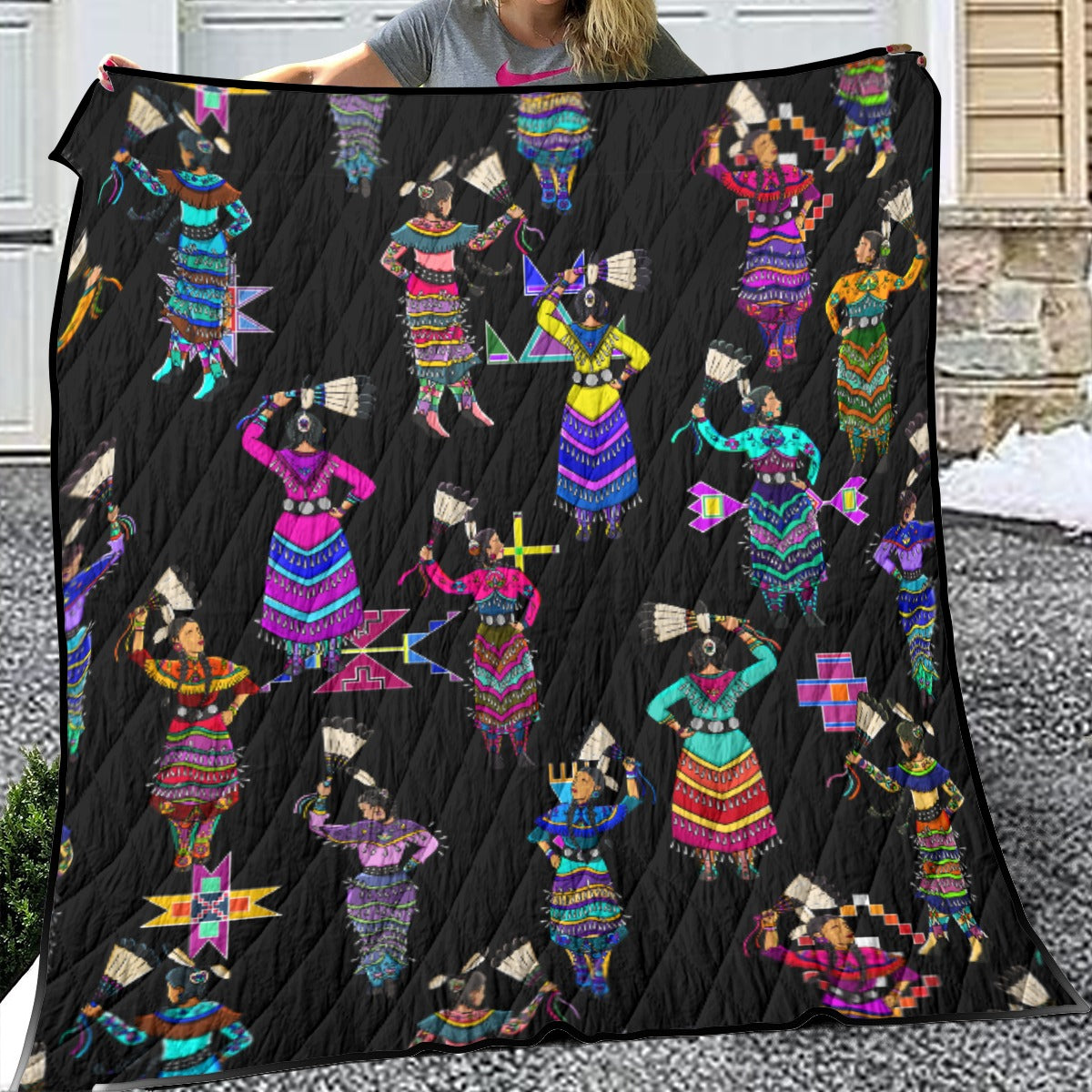 Women's Jingle Dancers Black Lightweight & Breathable Quilt With Edge-wrapping Strips