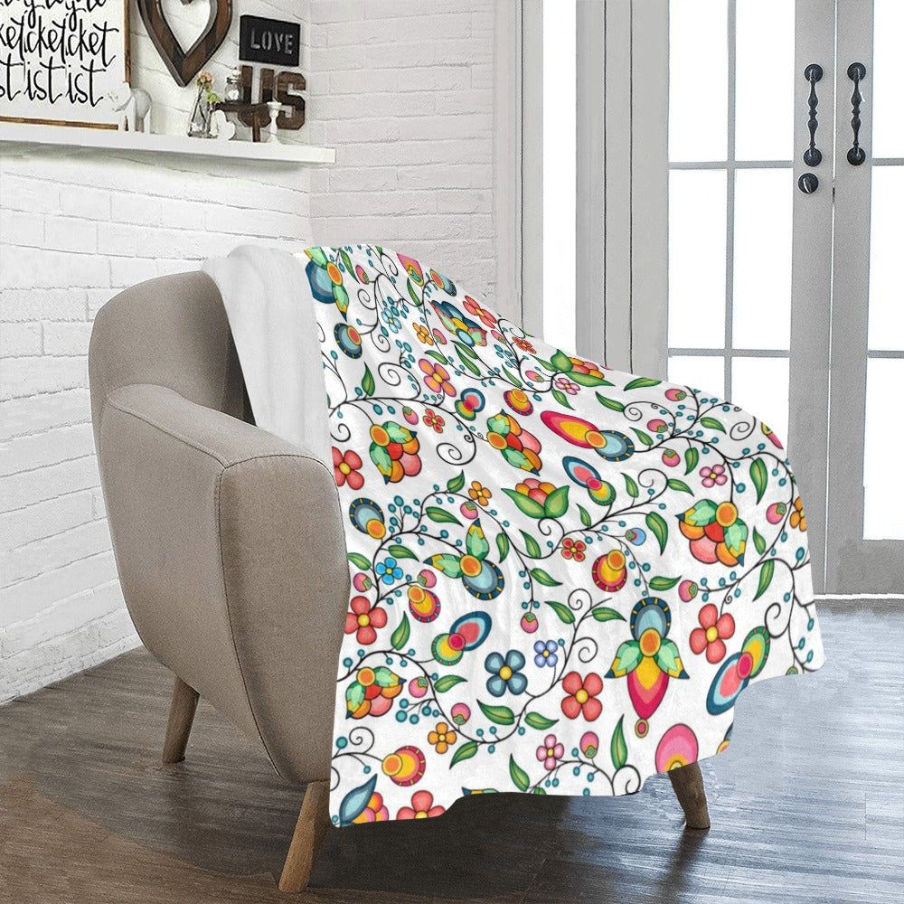 Floral Bounty White Ultra-Soft Micro Fleece Blanket 40"x50"
