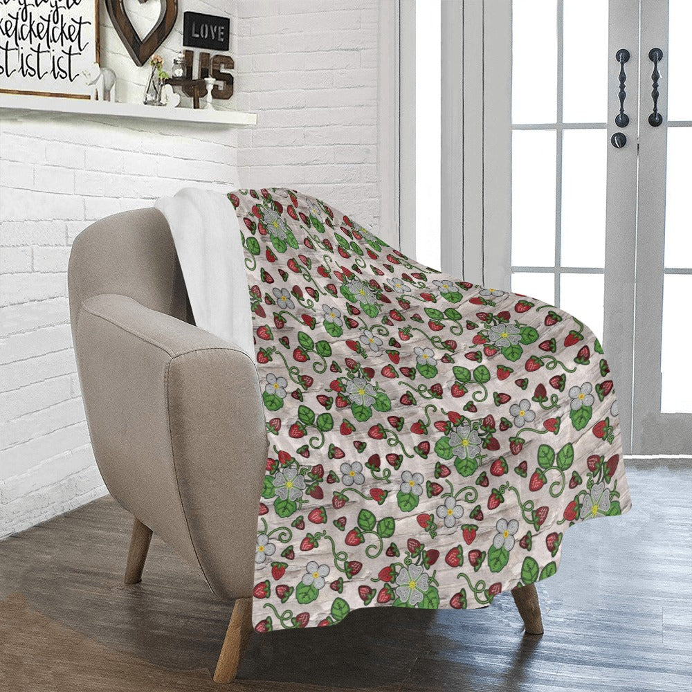 Strawberry Dreams Bright Birch Ultra-Soft Micro Fleece Blanket 40"x50"
