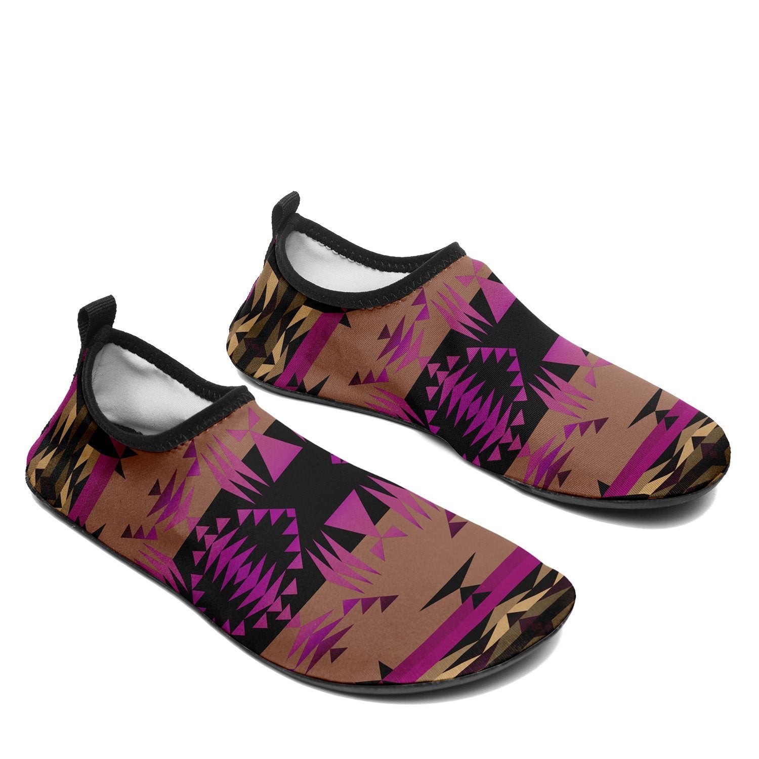 Between the Mountains Berry Sockamoccs Slip On Shoes 49 Dzine