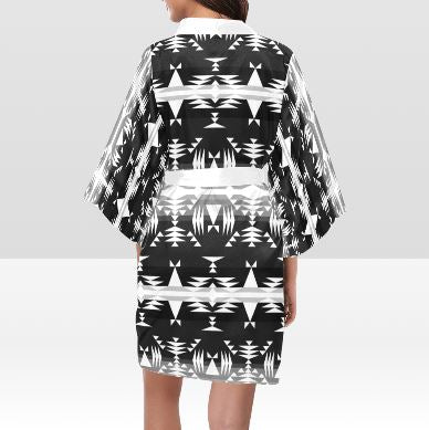 Between the Mountains Black and White Kimono Robe Artsadd