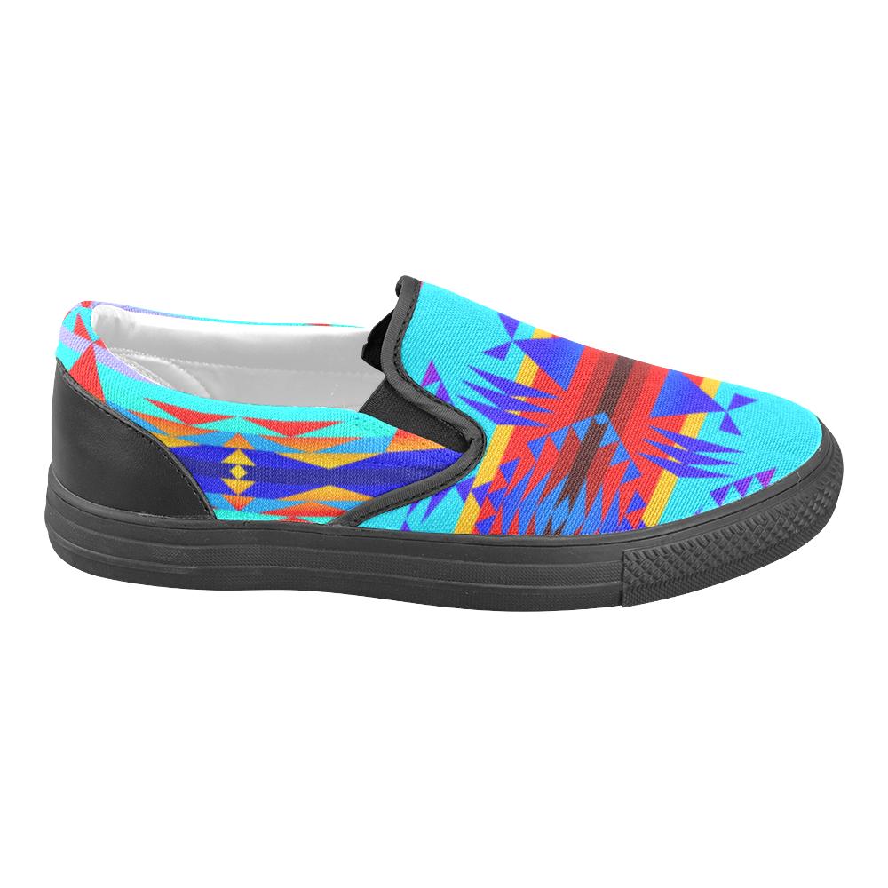 Between the Mountains Blue Men's Unusual Slip-on Canvas Shoes (Model 019) Men's Unusual Slip-on Canvas Shoes (019) e-joyer