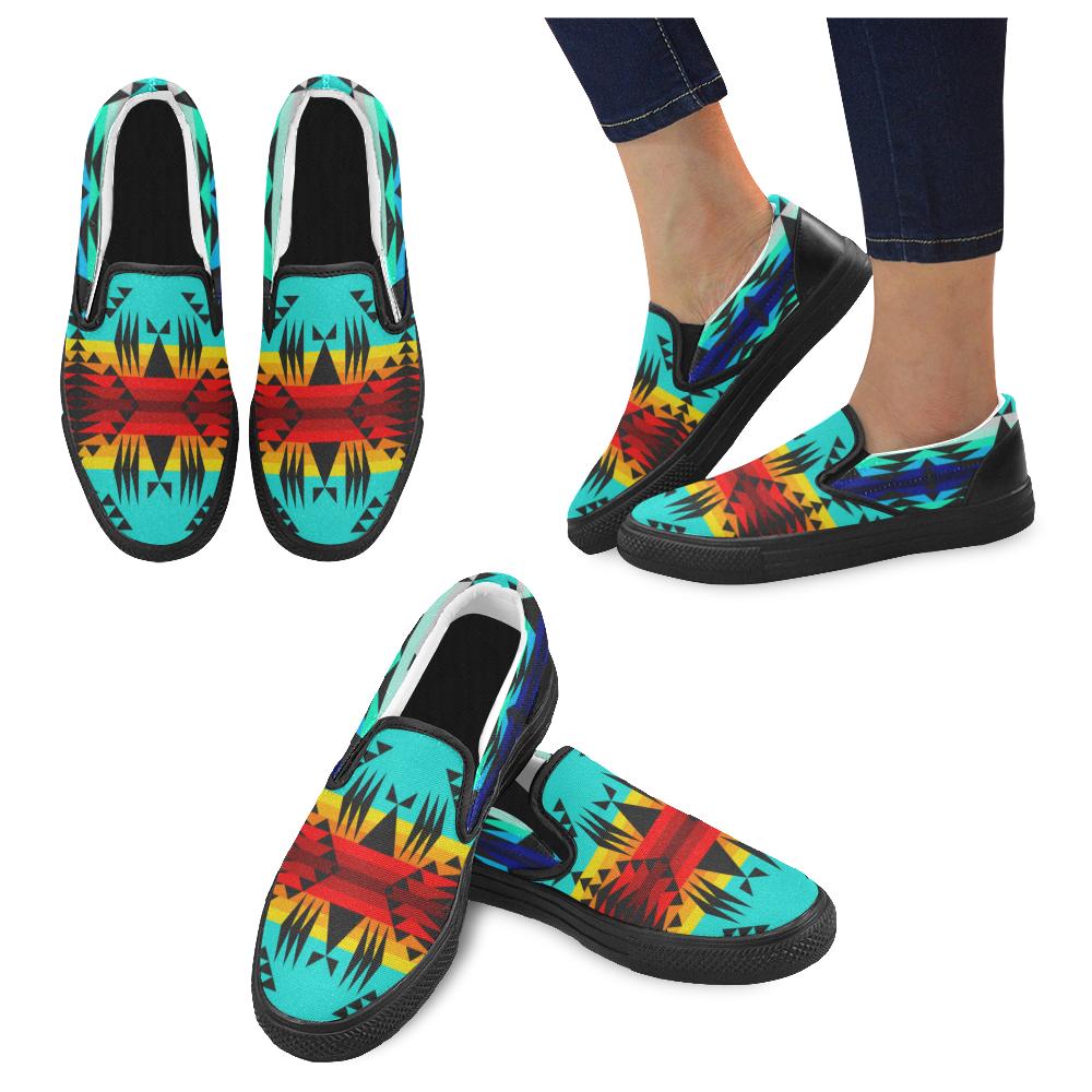 Between the Mountains Men's Unusual Slip-on Canvas Shoes (Model 019) Men's Unusual Slip-on Canvas Shoes (019) e-joyer