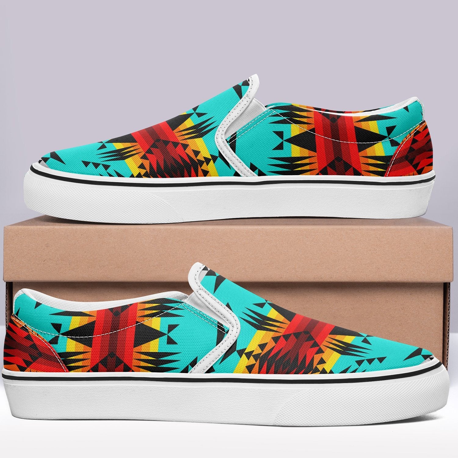 Between the Mountains Otoyimm Canvas Slip On Shoes 49 Dzine
