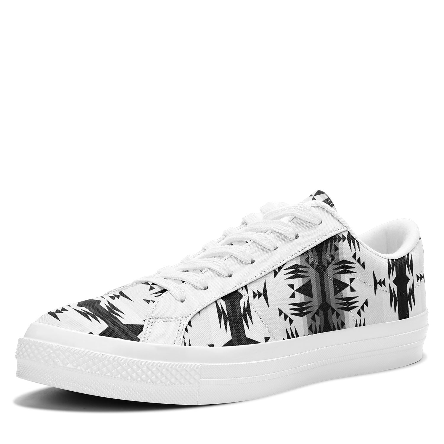 Between the Mountains White and Black Aapisi Low Top Canvas Shoes White Sole 49 Dzine