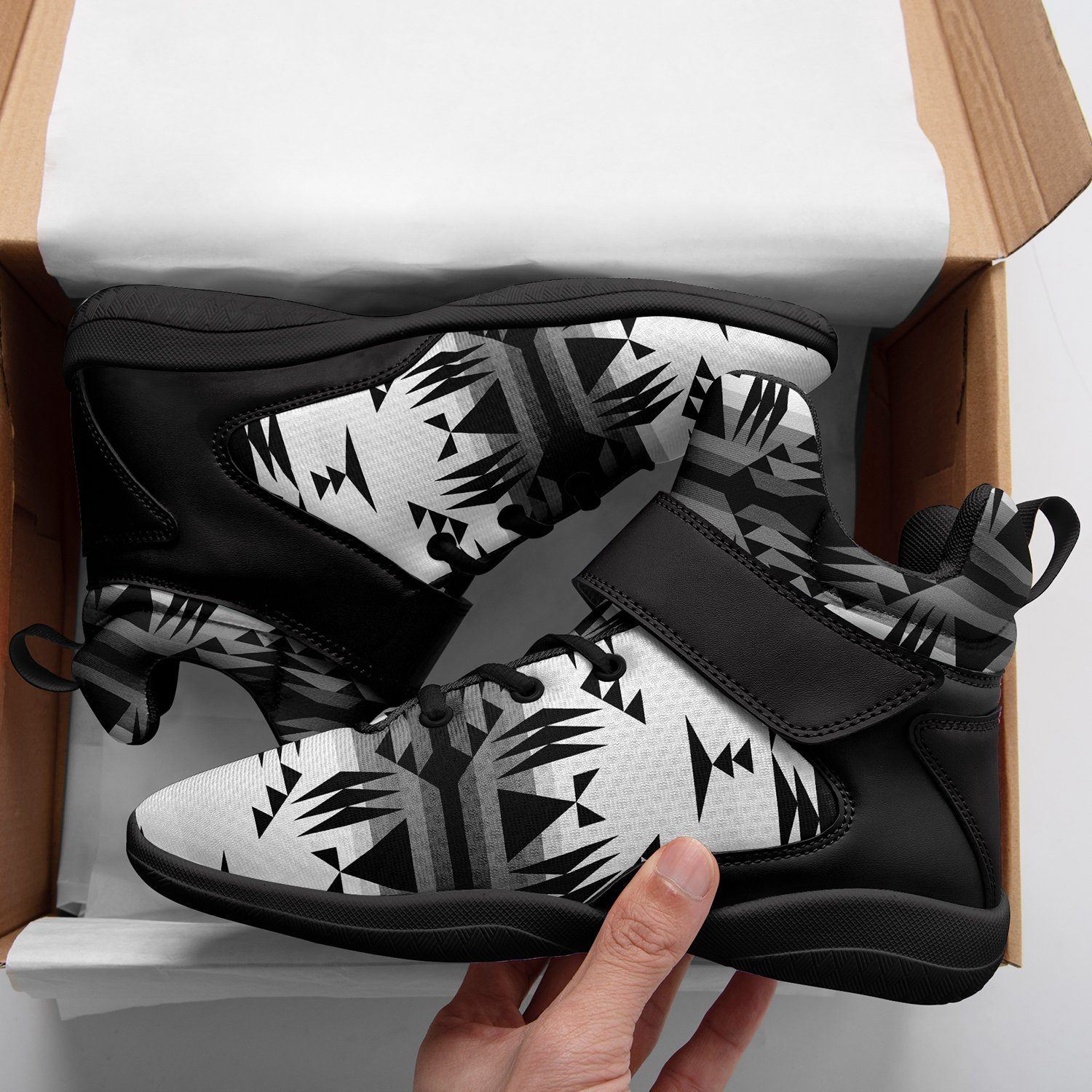 Between the Mountains White and Black Kid's Ipottaa Basketball / Sport High Top Shoes 49 Dzine