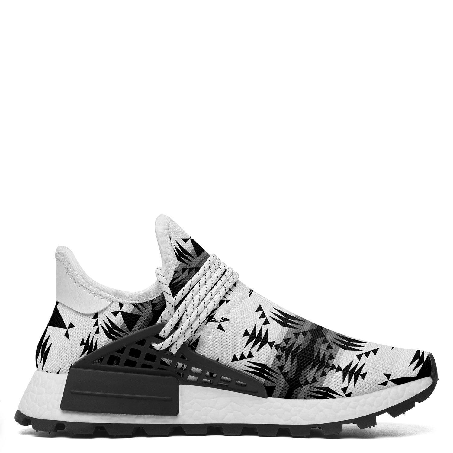Between the Mountains White and Black Okaki Sneakers Shoes 49 Dzine