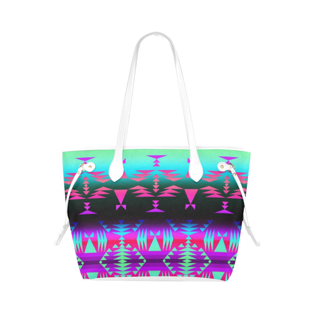 Between the Rocky Mountains Clover Canvas Tote Bag (Model 1661) Clover Canvas Tote Bag (1661) e-joyer