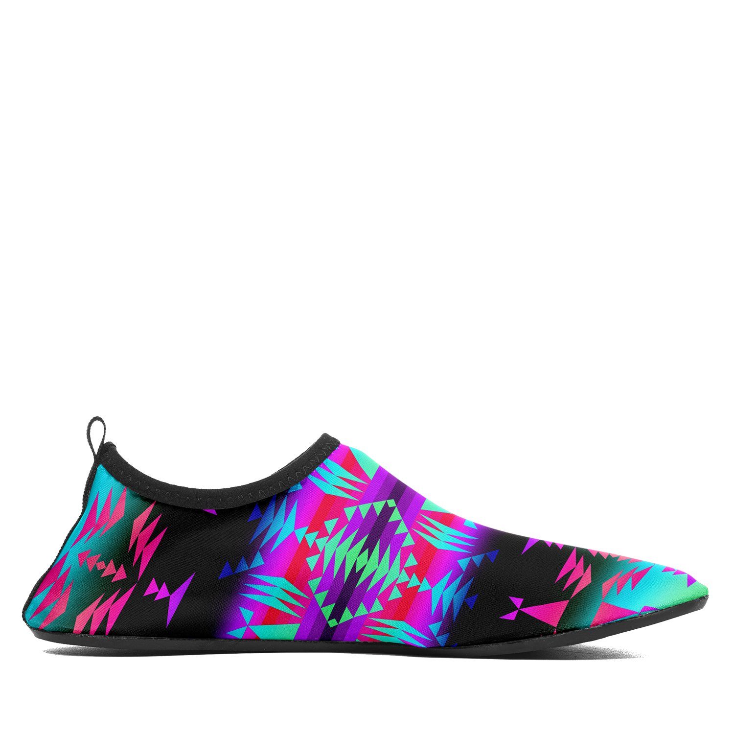 Between the Rocky Mountains Sockamoccs Slip On Shoes 49 Dzine