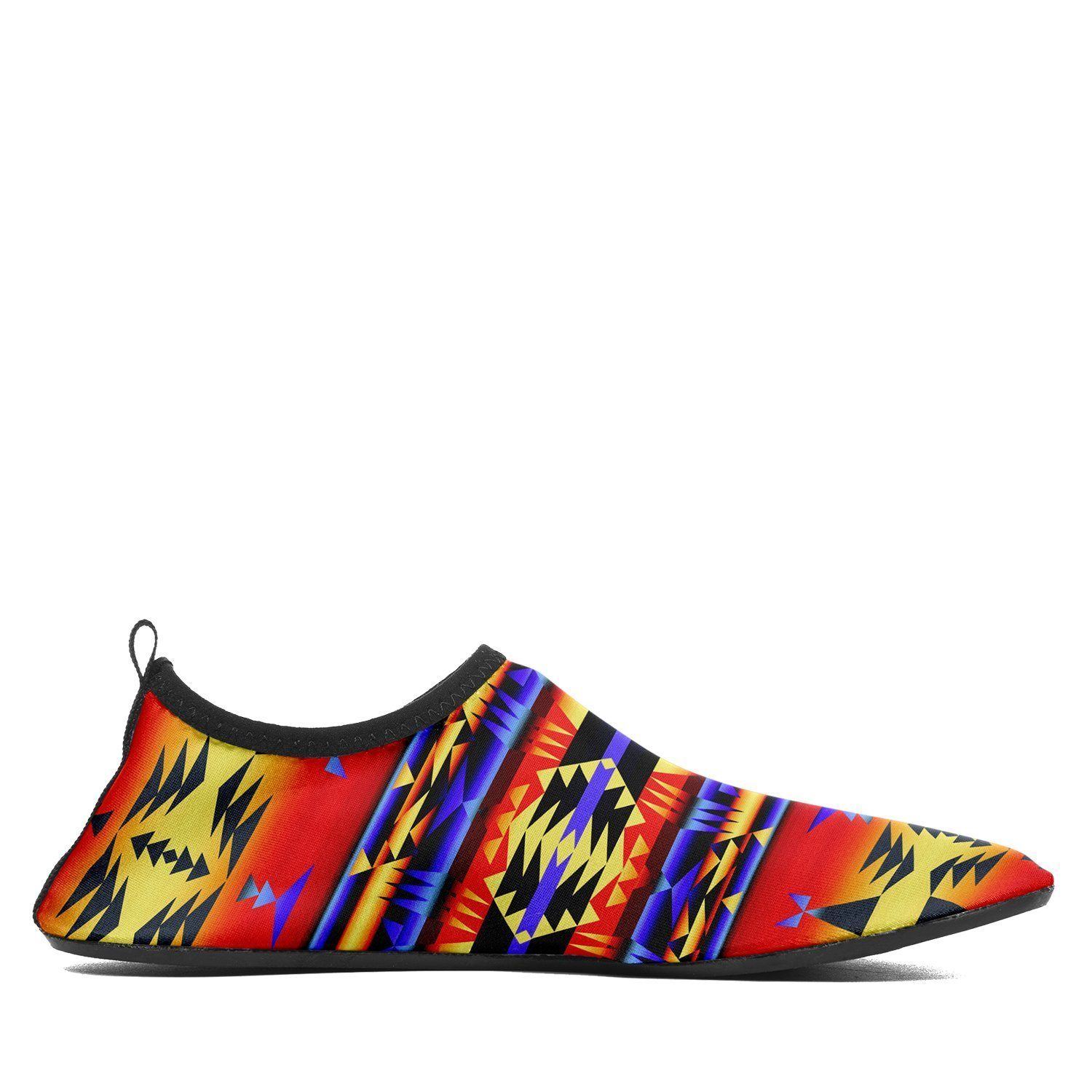 Between the San Juan Mountains Sockamoccs Kid's Slip On Shoes 49 Dzine