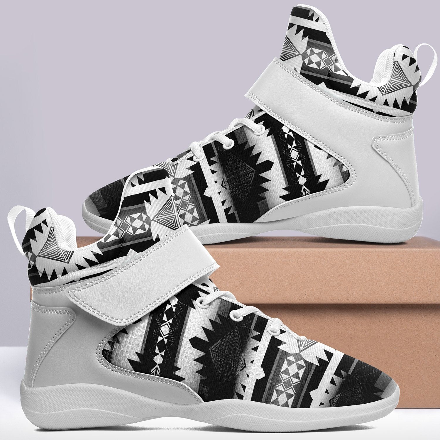Okotoks Black and White Ipottaa Basketball / Sport High Top Shoes 49 Dzine