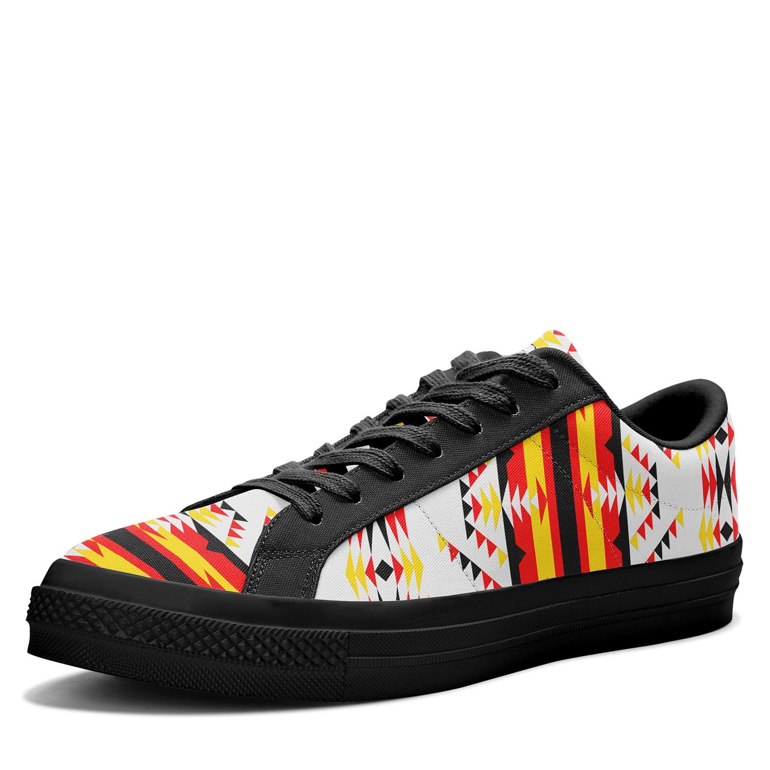 Visions of Peace Directions Aapisi Low Top Canvas Shoes Black Sole 49 Dzine