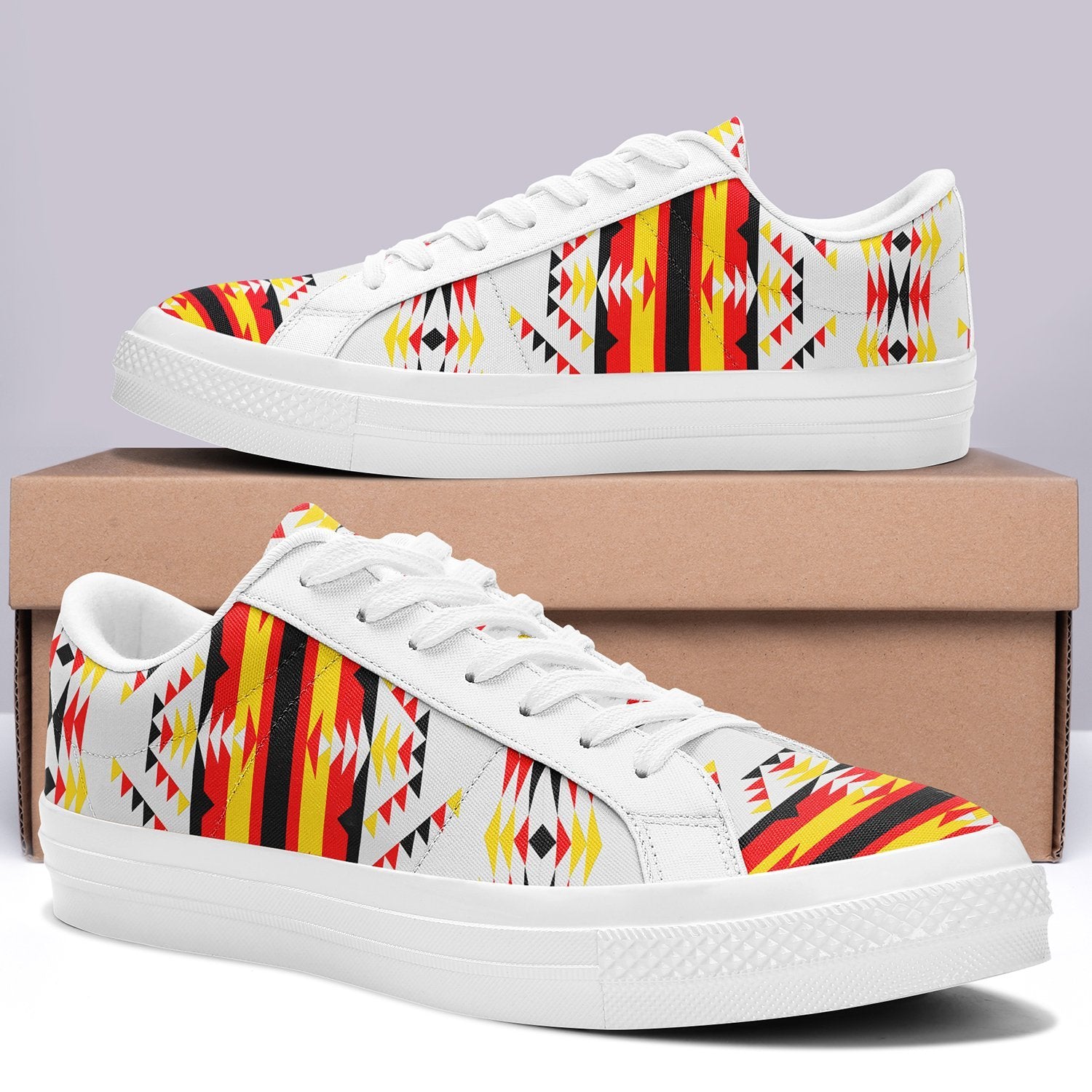 Visions of Peace Directions Aapisi Low Top Canvas Shoes White Sole 49 Dzine