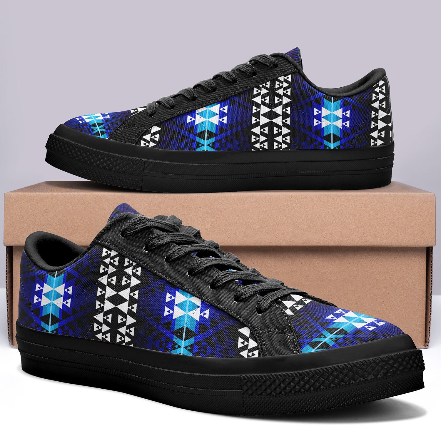 Writing on Stone Night Watch Aapisi Low Top Canvas Shoes Black Sole 49 Dzine