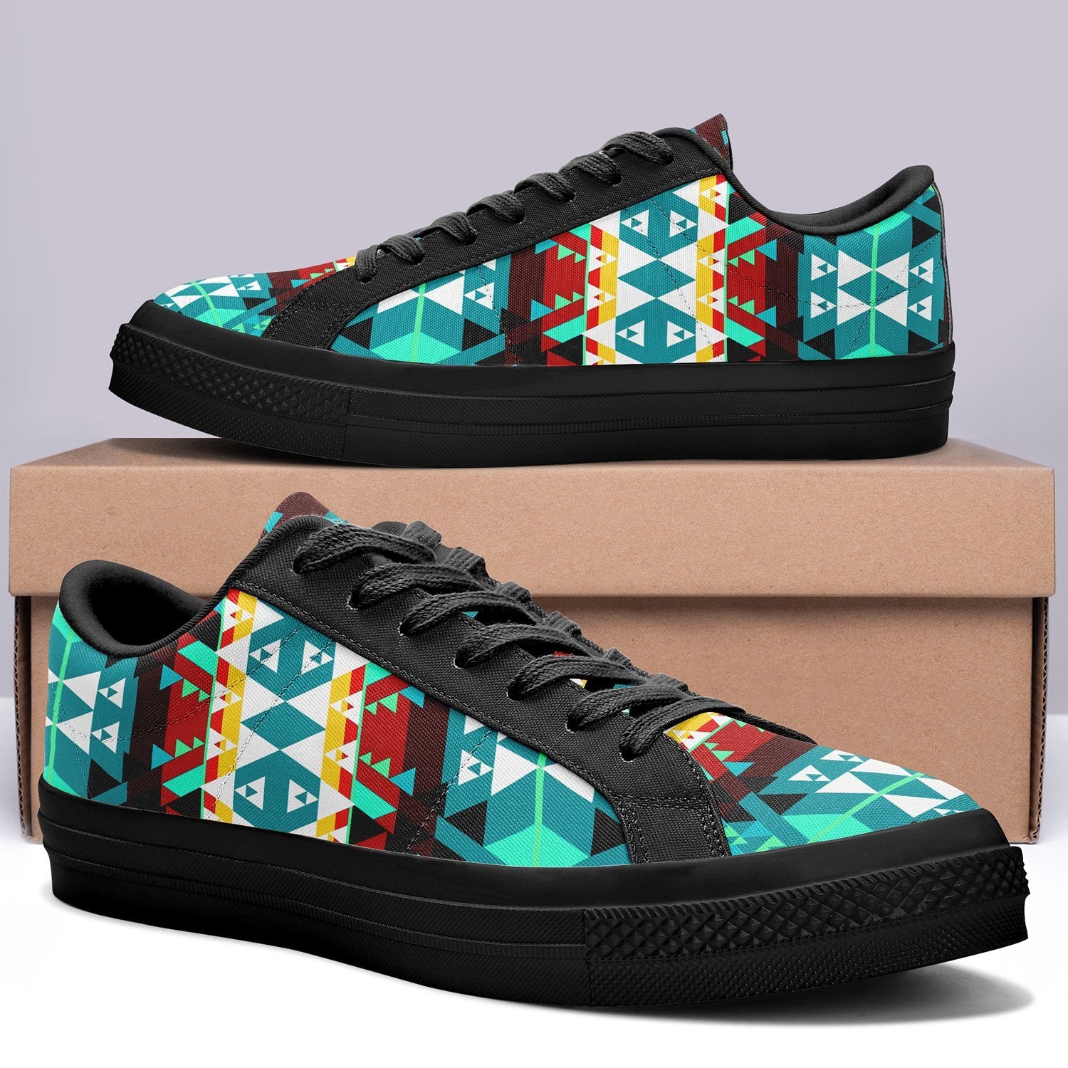 Writing on Stone Wheel Aapisi Low Top Canvas Shoes Black Sole 49 Dzine