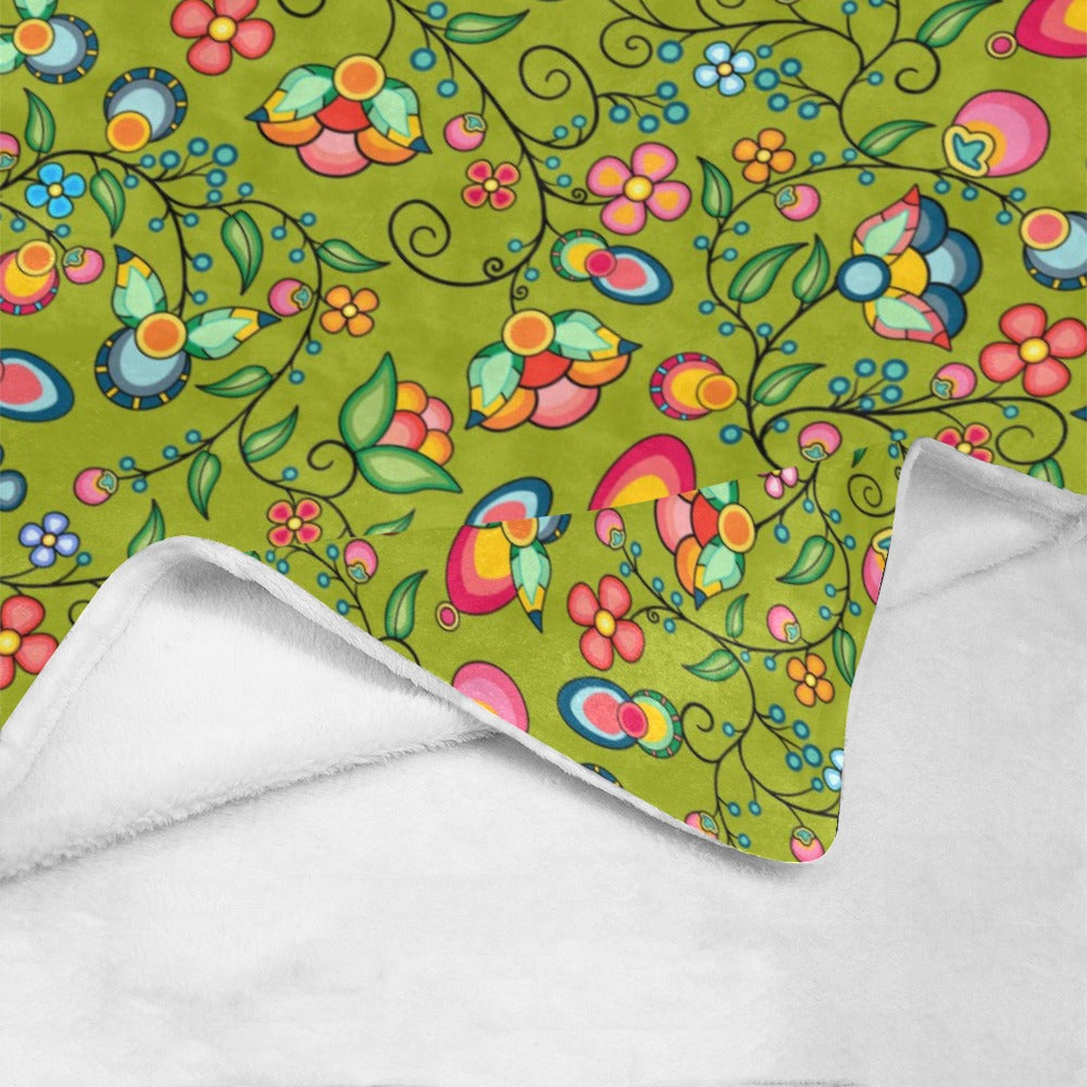 Floral Bounty Sweetgrass Ultra-Soft Micro Fleece Blanket 50"x60"