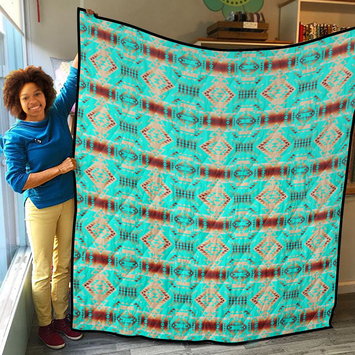 Gathering Earth Turquoise Lightweight & Breathable Quilt With Edge-wrapping Strips