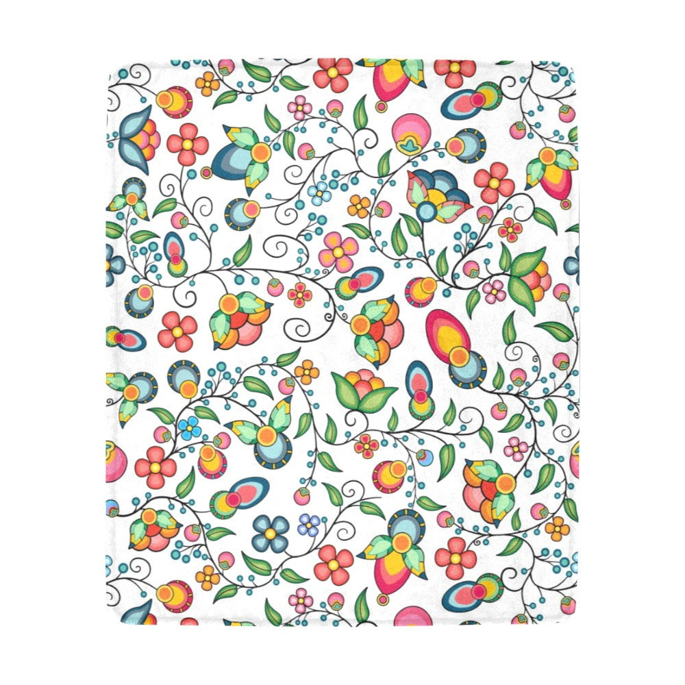 Floral Bounty White Ultra-Soft Micro Fleece Blanket 50"x60"