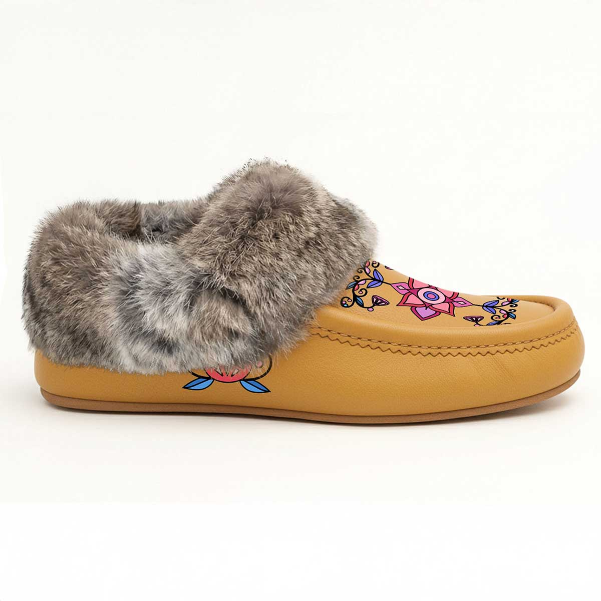 Frost Flower Circle Tan Leather Mottled Fur Moccasin