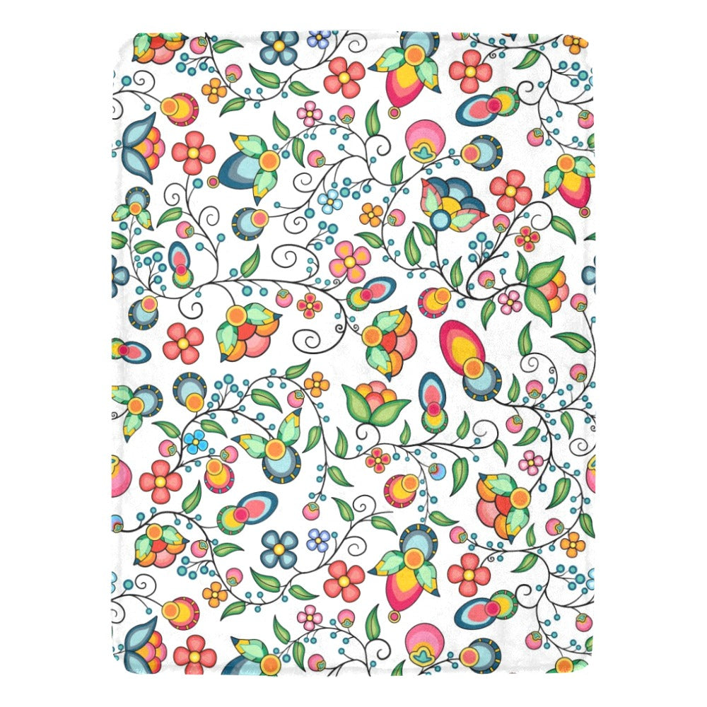 Floral Bounty White Ultra-Soft Micro Fleece Blanket 60"x80"