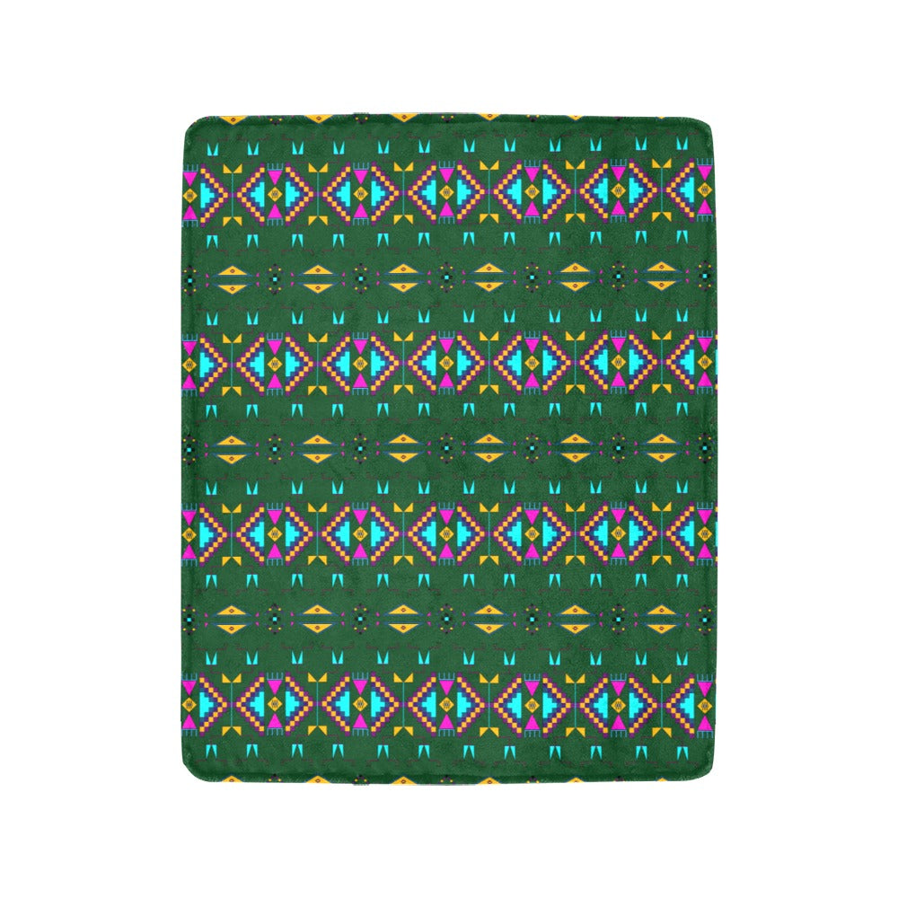 Rite of Passage Squash Leaf Ultra-Soft Micro Fleece Blanket 40"x50"