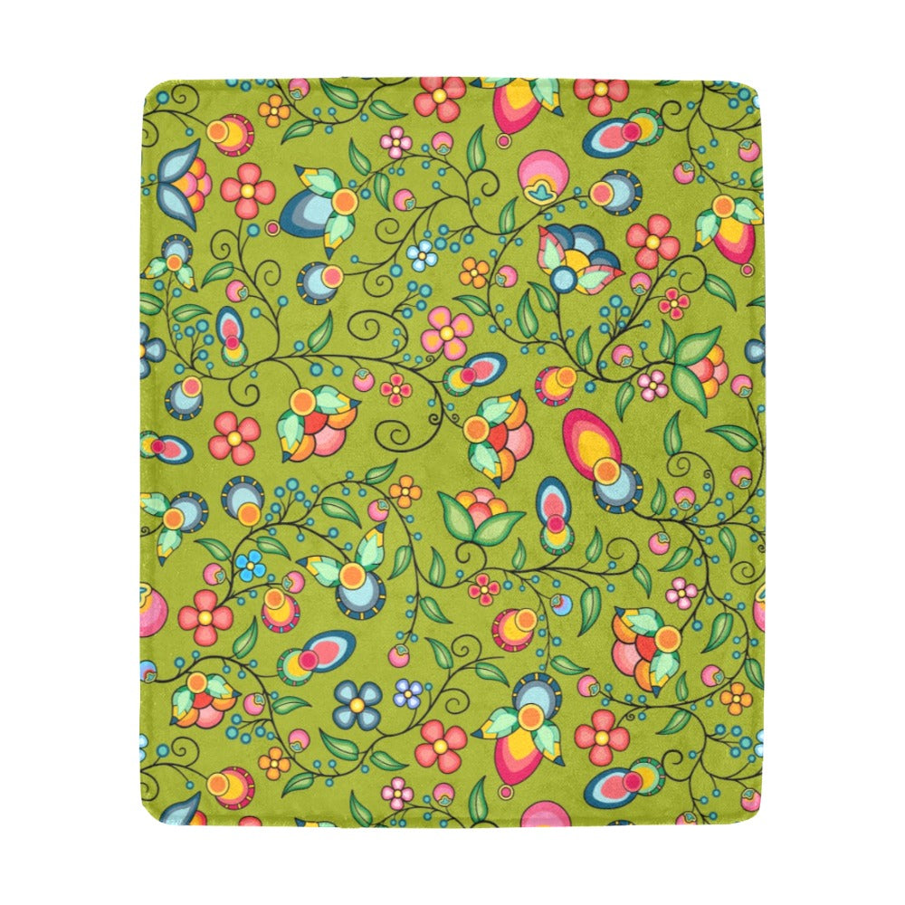 Floral Bounty Sweetgrass Ultra-Soft Micro Fleece Blanket 50"x60"