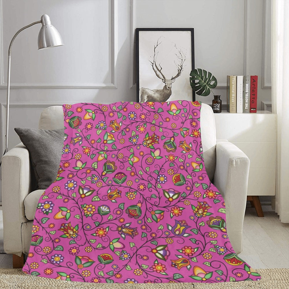 Heartbeat Petals Pink Ultra-Soft Micro Fleece Blanket 60"x80"