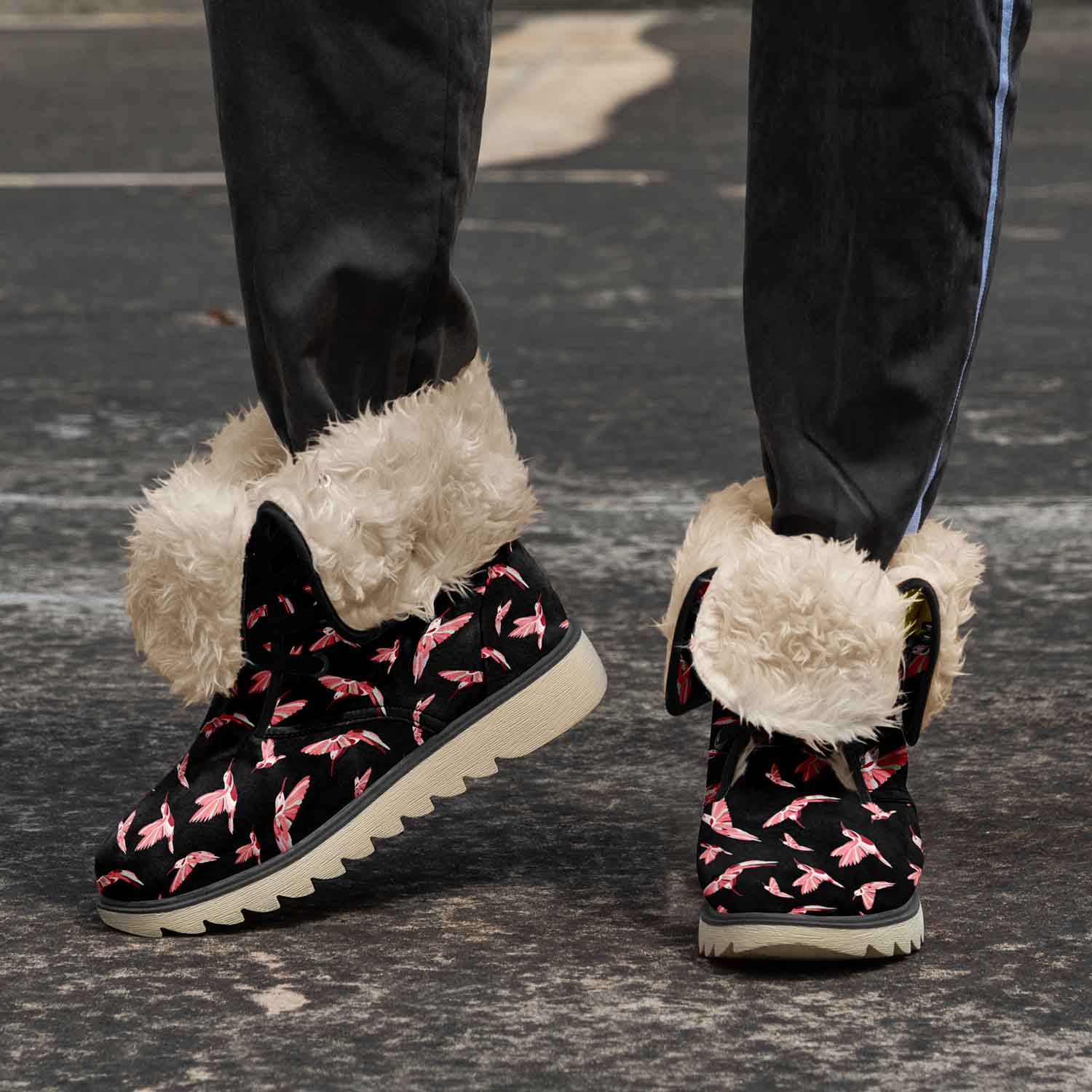 Strawberry Black Polar Winter Boots