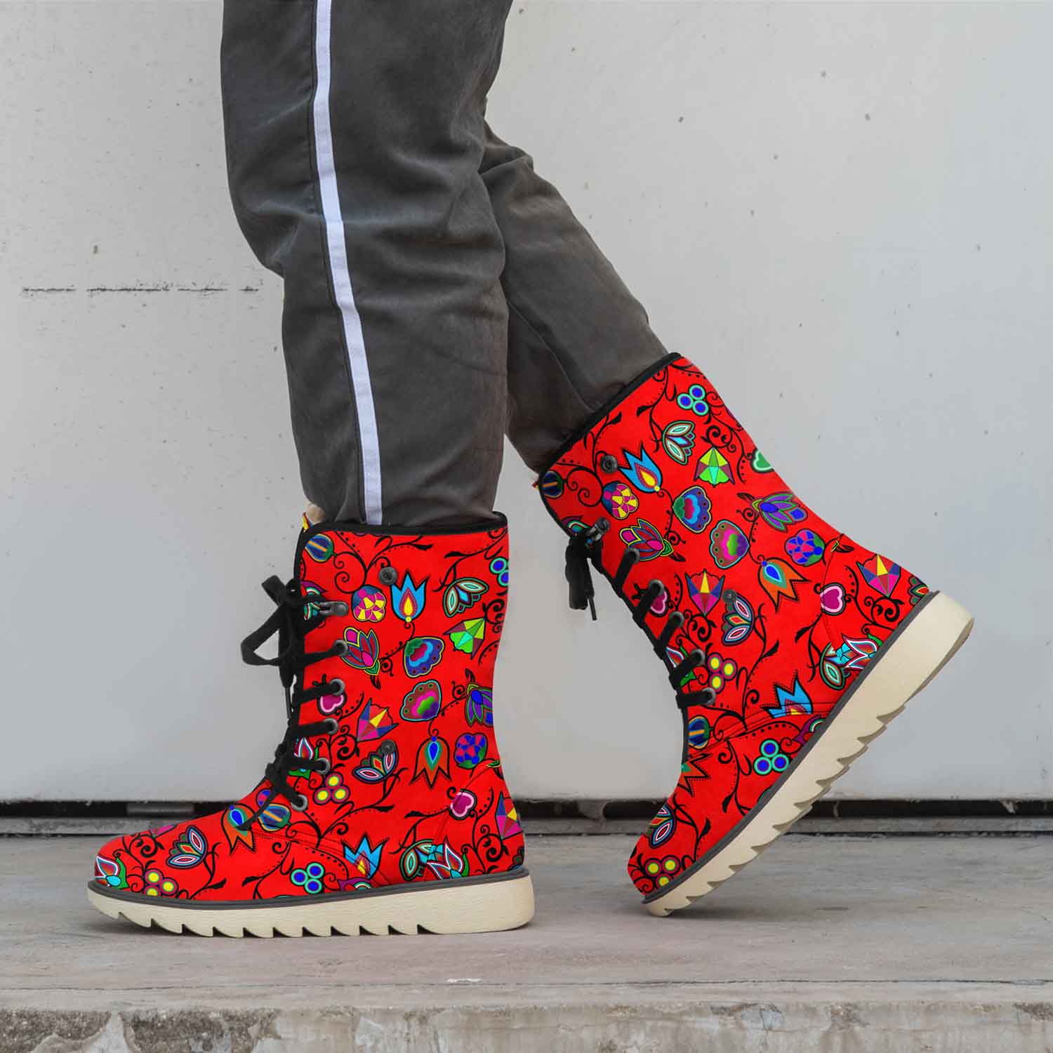 Indigenous Paisley Dahlia Polar Winter Boots