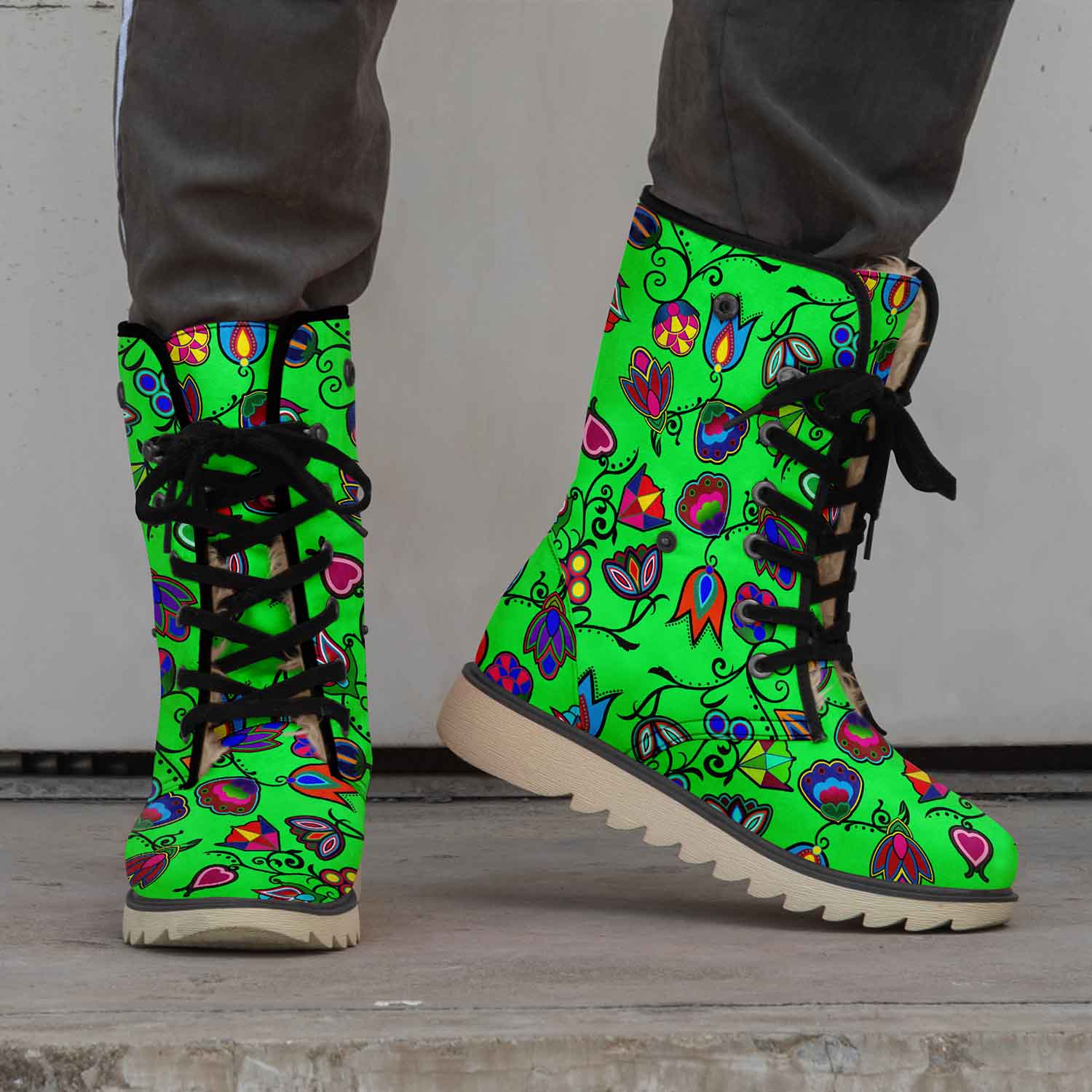 Indigenous Paisley Green Polar Winter Boots