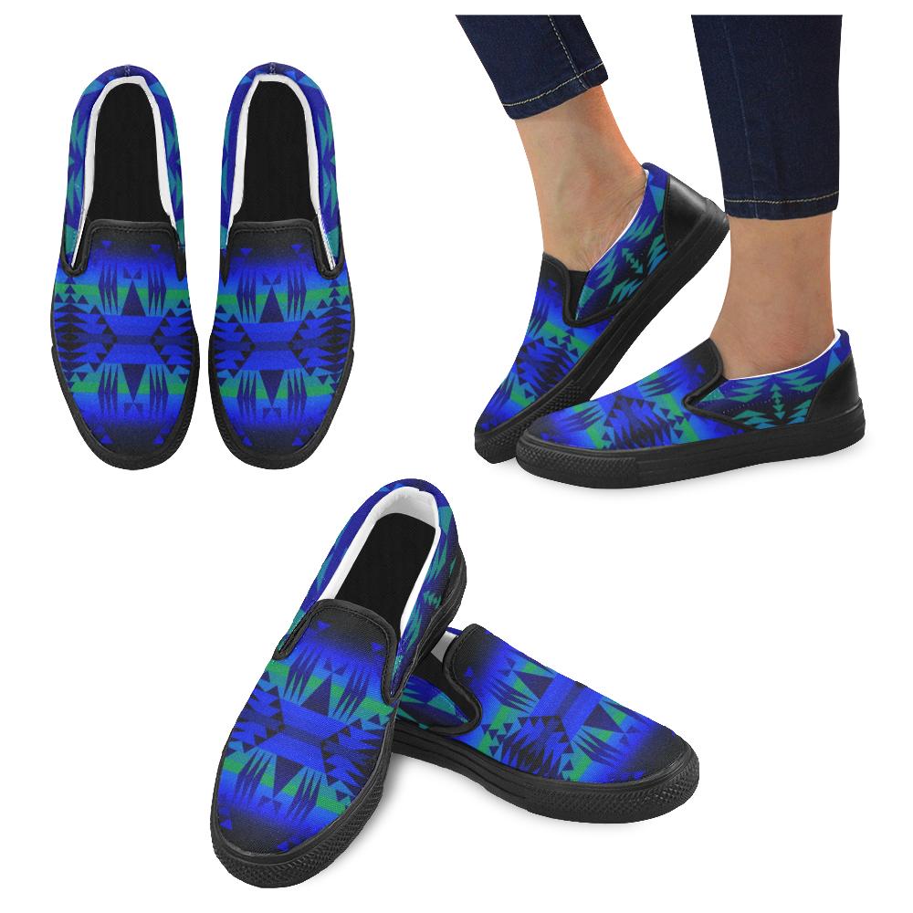 Between the Blue Ridge Mountains Men's Unusual Slip-on Canvas Shoes (Model 019) Men's Unusual Slip-on Canvas Shoes (019) e-joyer 