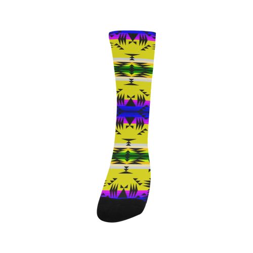 Between the Mountains Greasy Yellow Trouser Socks Socks e-joyer 