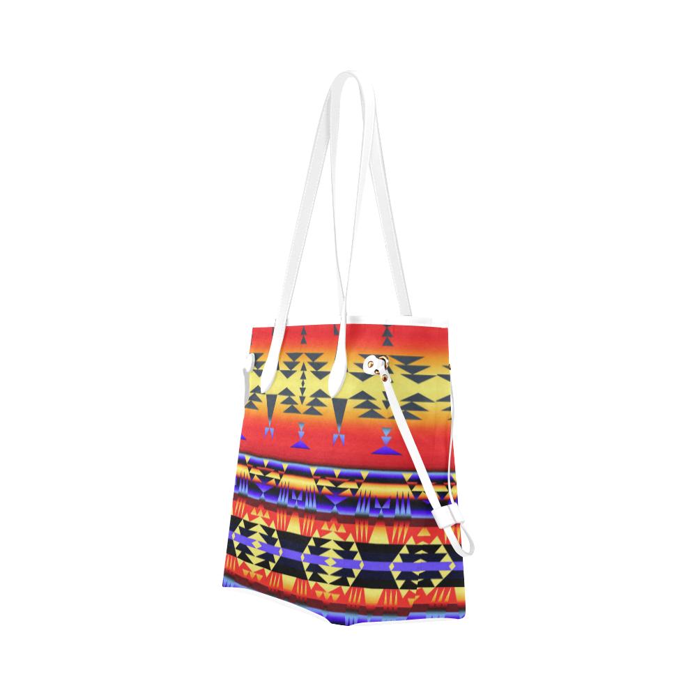 Between the San Juan Mountains Clover Canvas Tote Bag (Model 1661) Clover Canvas Tote Bag (1661) e-joyer 